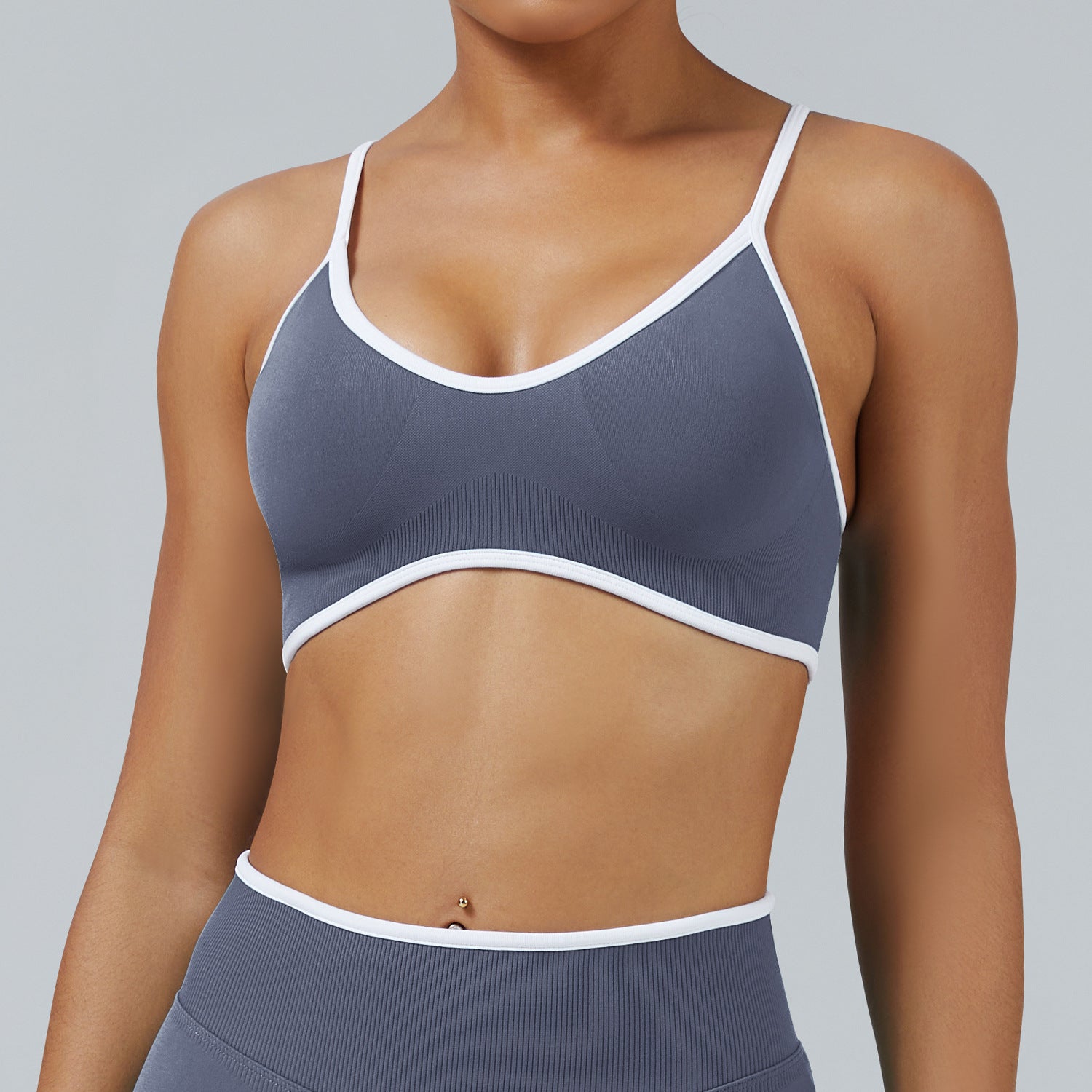 Sensein Seamless Contrast Color Sports Bra