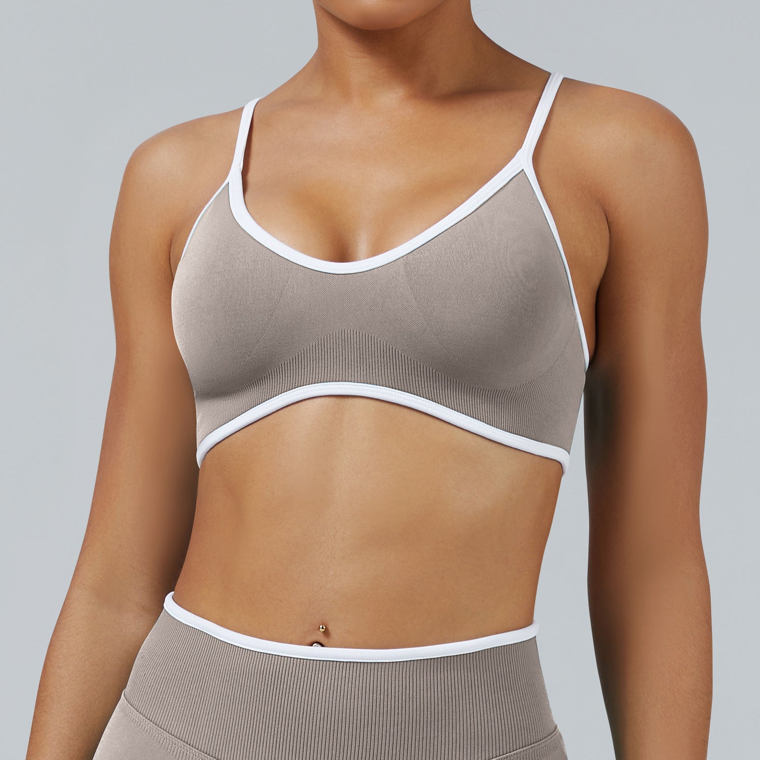 Sensein Seamless Contrast Color Sports Bra