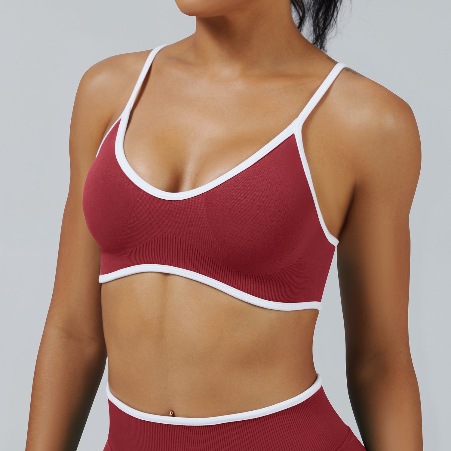 Sensein Seamless Contrast Color Sports Bra